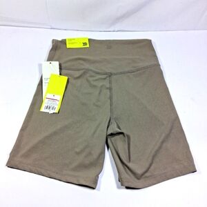 Women's NWT Small Tan Ultra High Rise Buttery Soft All in Motion Biker Shorts